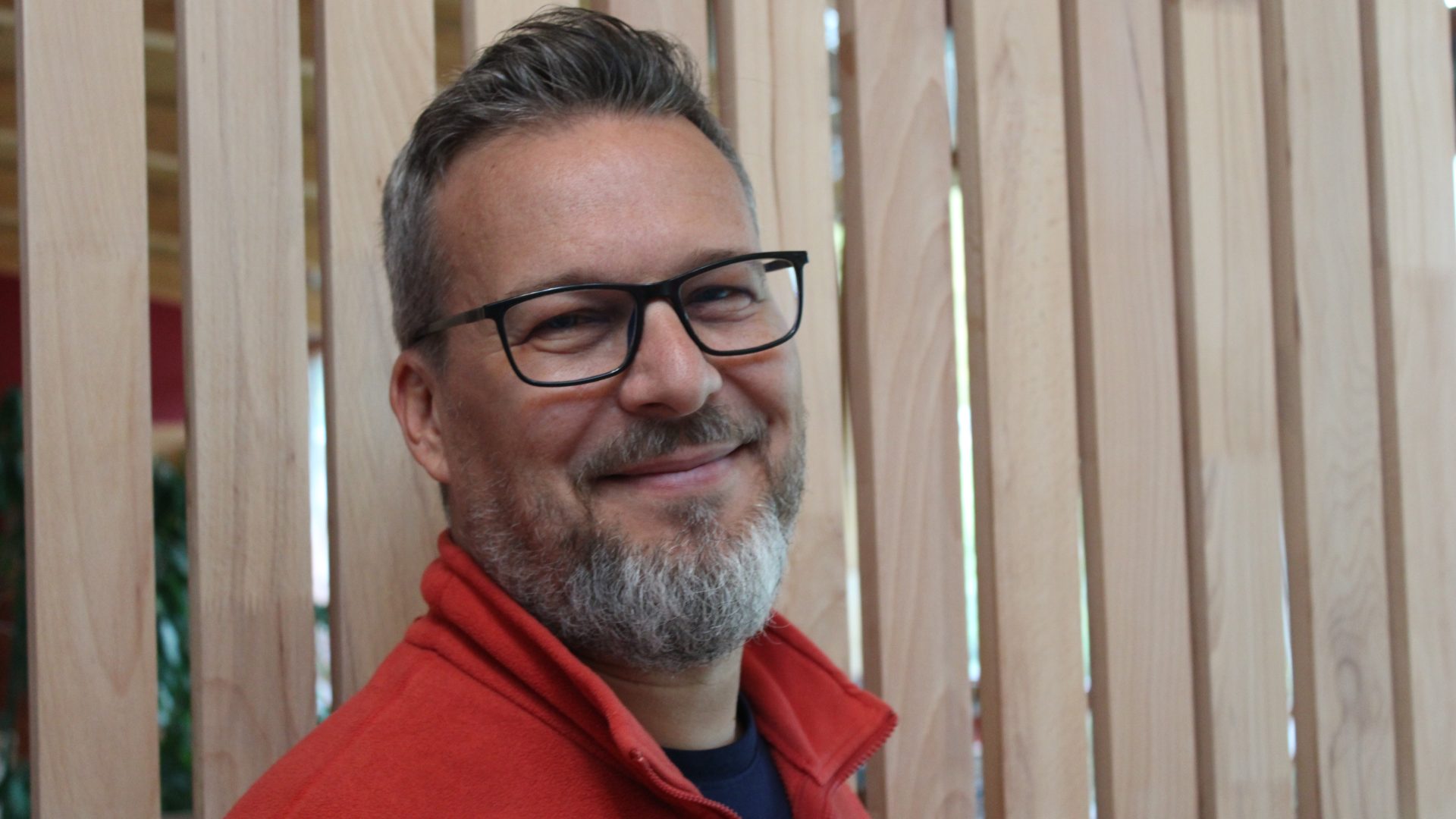 Romain MOREL conseiller France Rénov Haute-Savoie accompagne les habitants du pays de cruseilles